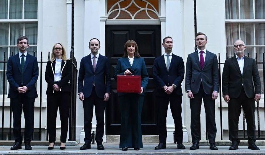 Strong foundations, secure future a Budget that delivers on the country's priorities