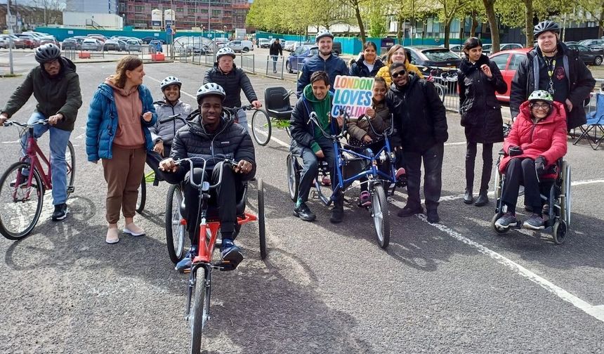 TfL Opens £10,000 Grants to Boost Walking and Cycling in London