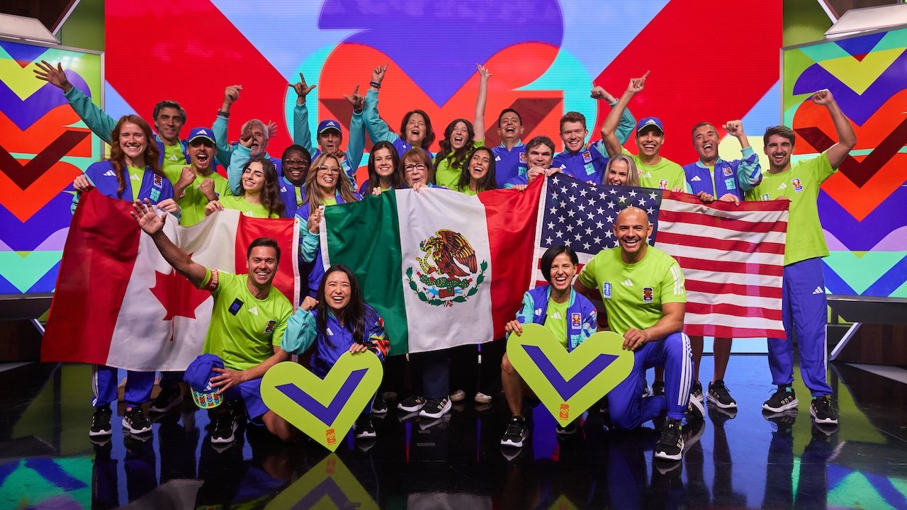 F I F A Volunteer 0125