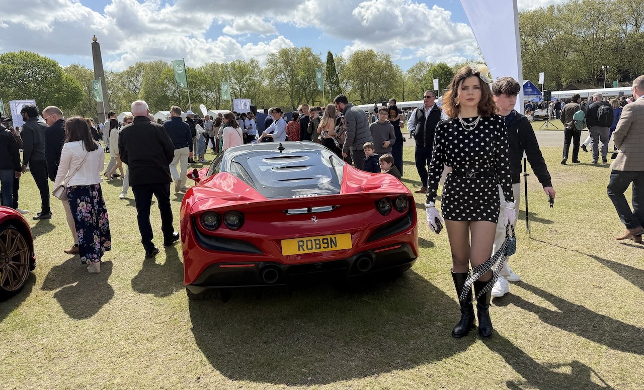 Salon Privé London 10