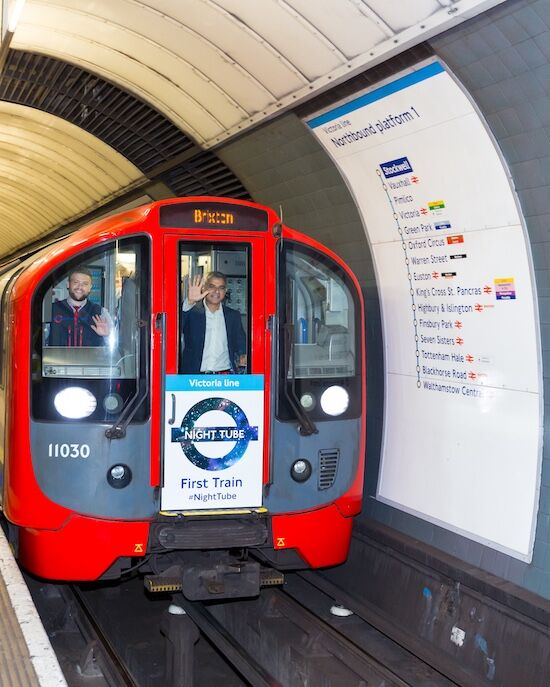 Tfl Image Mayor Travelling On First Night Tube 2